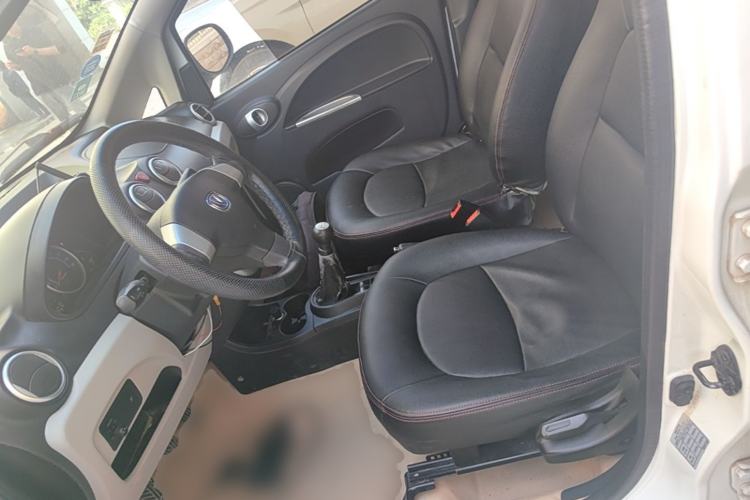 Used CHANGAN Benni mini 2012 1.0L Manual Fashion Edition China V Standard Left Front Seat