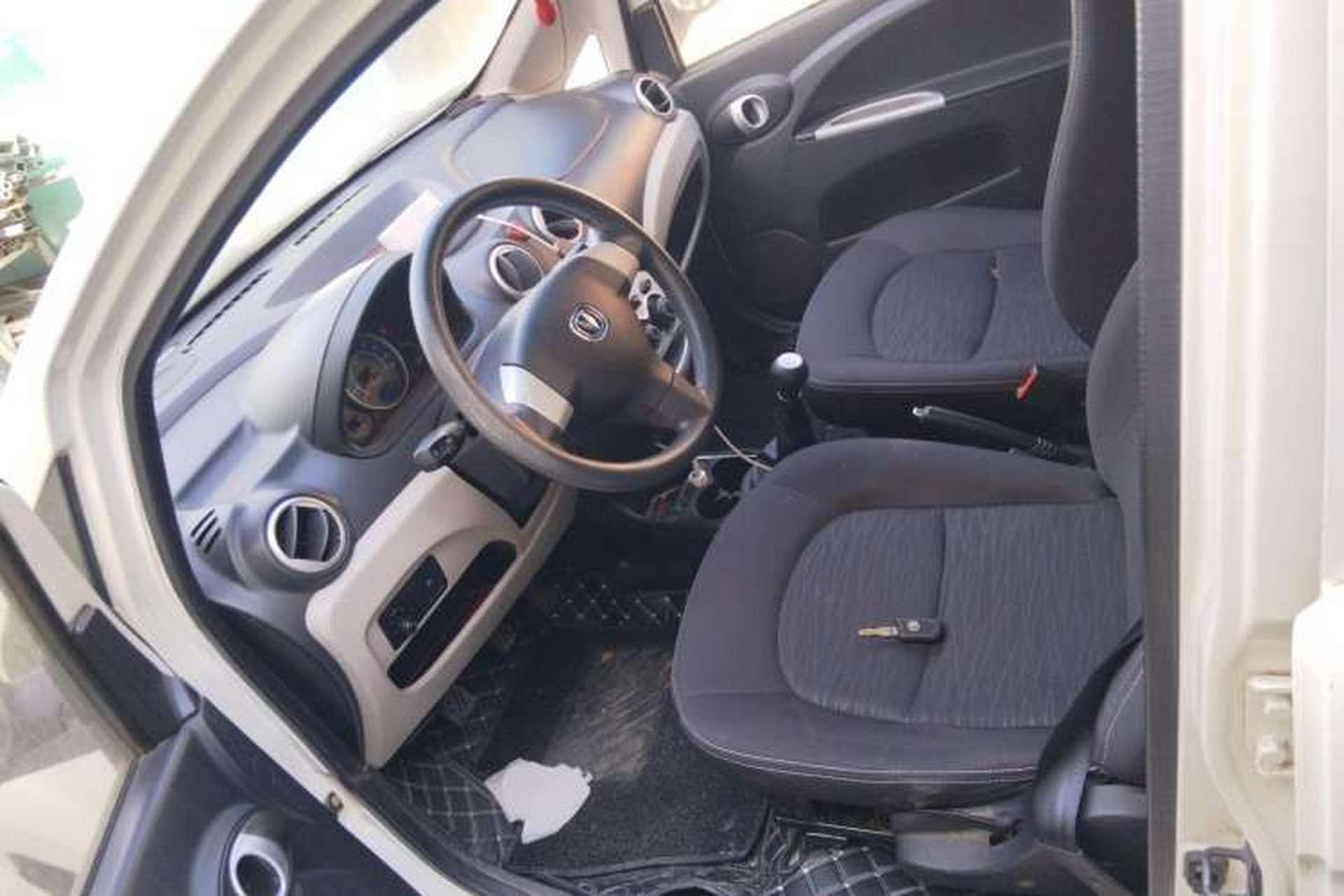 Used CHANGAN Benni mini 2012 1.0L Manual Fashion Edition China IV Standard Left Front Seat