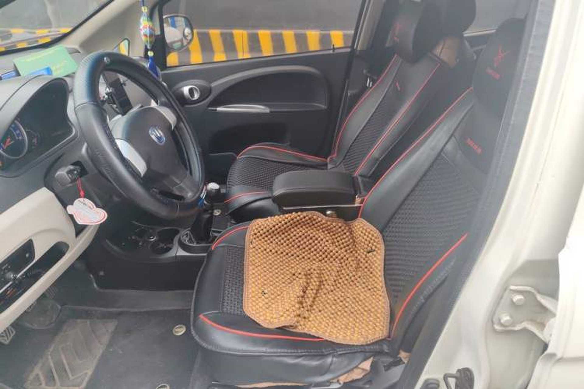 Used CHANGAN Benni mini 2012 1.0L Manual Fashion Edition China V Standard Left Front Seat