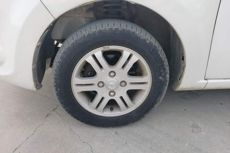 Used CHANGAN Benni mini 2012 1.0L Manual Fashion Edition China V Standard Left Front Wheel Hub