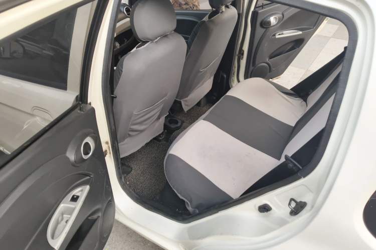Used CHANGAN Benni mini 2012 1.0L Manual Fashion Edition China IV Standard Left Rear Seat
