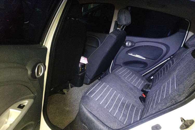 Used CHANGAN Benni mini 2012 1.0L Manual Fashion Edition China V Standard Left Rear Seat