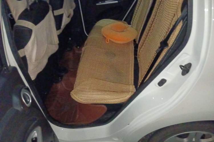 Used CHANGAN Benni mini 2012 1.0L Manual Fashion Edition China IV Standard Left Rear Seat