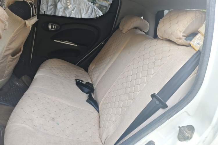 Used CHANGAN Benni mini 2012 1.0L IMT Fashion Edition China IV Standard Left Rear Seat