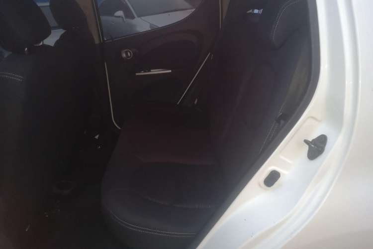Used CHANGAN Benni mini 2012 1.0L Manual Fashion Edition China V Standard Left Rear Seat