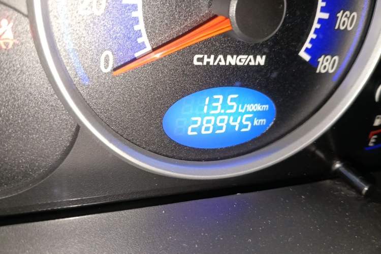 Used CHANGAN Benni mini 2012 1.0L Manual Fashion Edition China IV Standard Odometer Close Up