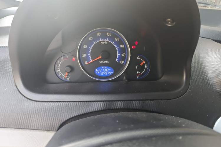Used CHANGAN Benni mini 2012 1.0L IMT Fashion Edition China IV Standard Odometer Close Up