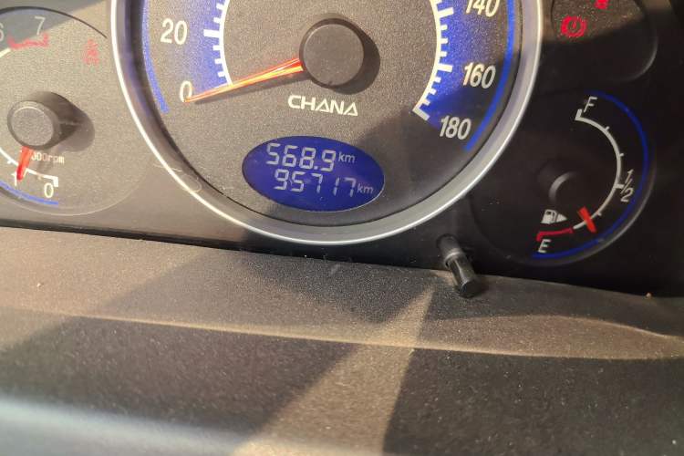 Used CHANGAN Benni mini 2012 1.0L Manual Fashion Edition China IV Standard Odometer Close Up