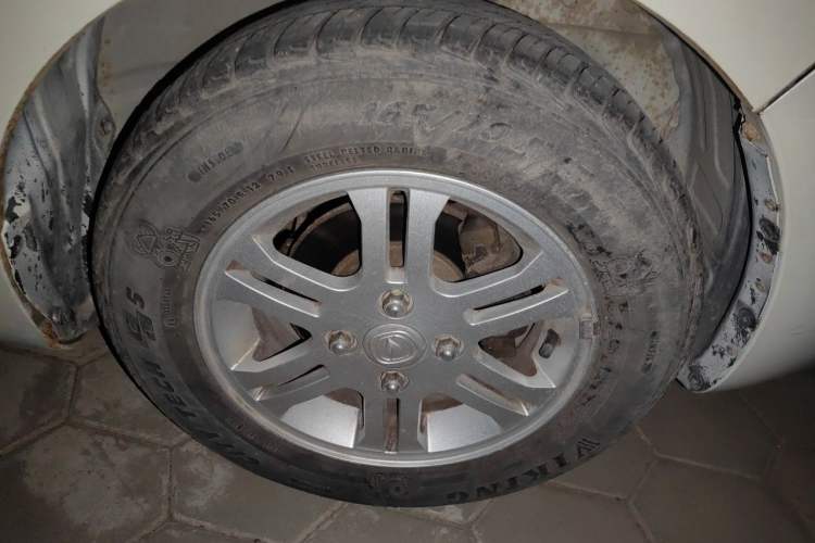 Used CHANGAN Benni mini 2012 1.0L IMT Fashion Edition China IV Standard Right Front Wheel Hub
