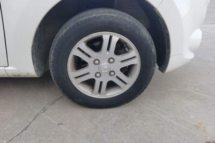 Used CHANGAN Benni mini 2012 1.0L Manual Fashion Edition China V Standard Right Front Wheel Hub