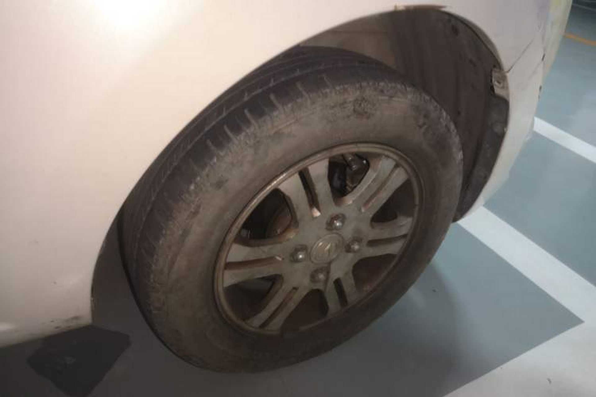 Used CHANGAN Benni mini 2012 1.0L IMT Fashion Edition China IV Standard Right Front Wheel Hub