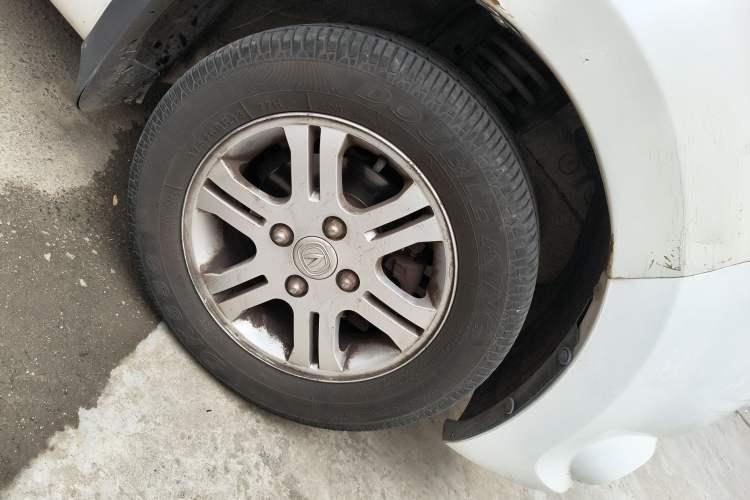 Used CHANGAN Benni mini 2012 1.0L IMT Fashion Edition China IV Standard Right Front Wheel Hub
