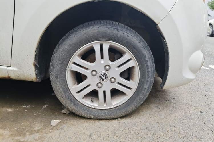 Used CHANGAN Benni mini 2012 1.0L Manual Family Edition China V Standard Right Front Wheel Hub