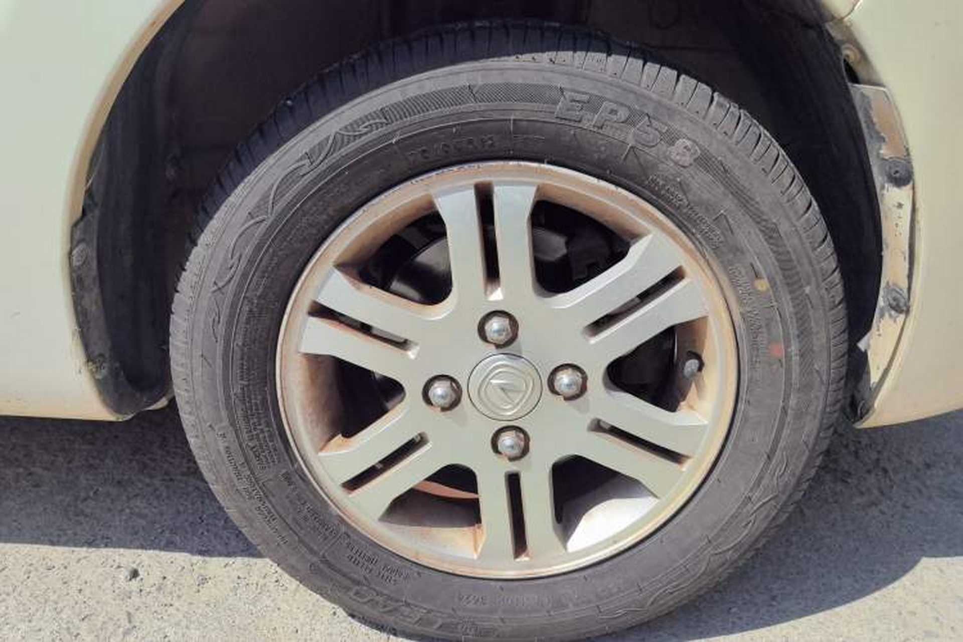 Used CHANGAN Benni mini 2012 1.0L Manual Fashion Edition China V Standard Right Front Wheel Hub