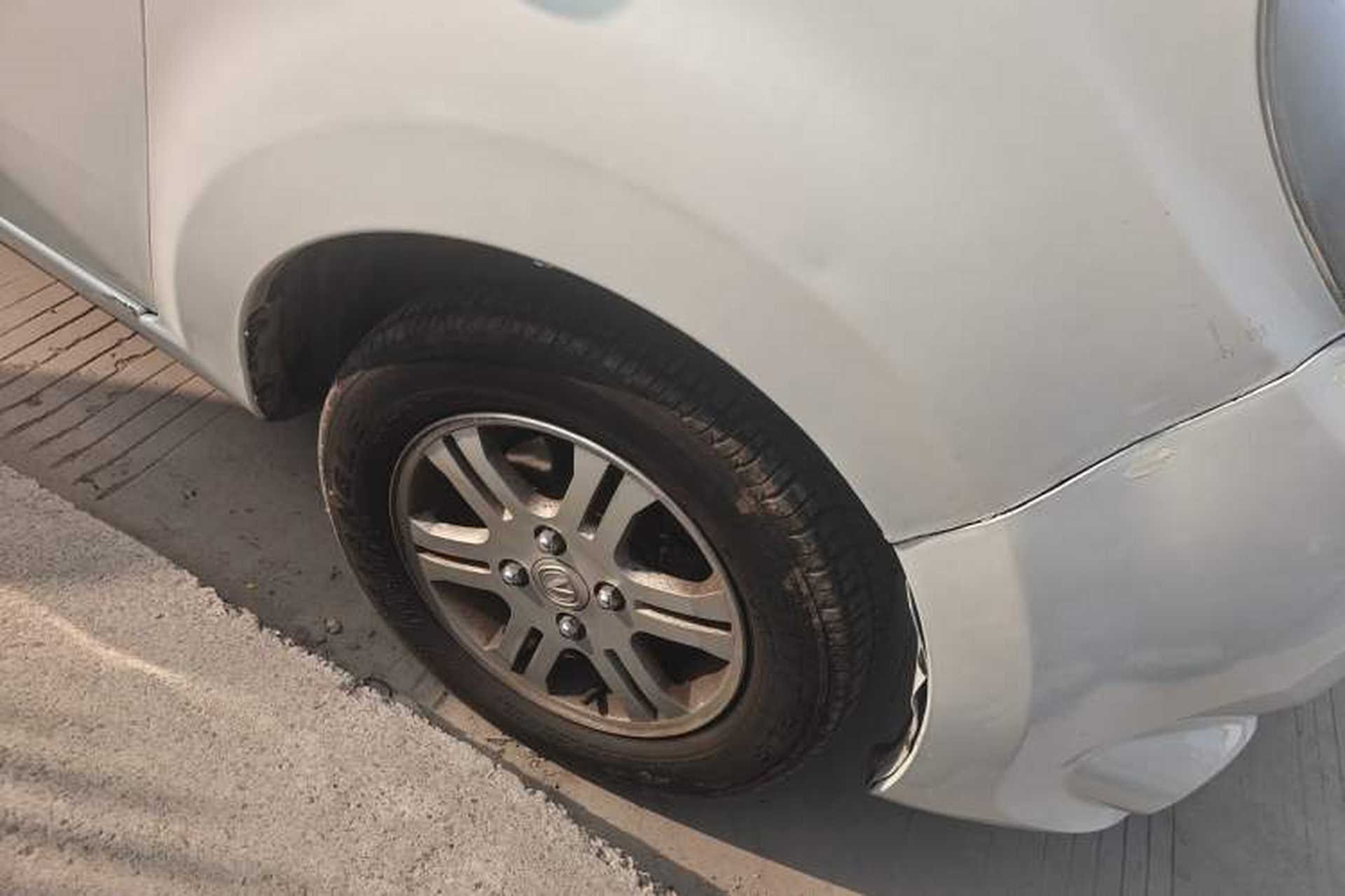 Used CHANGAN Benni mini 2012 1.0L Manual Fashion Edition China IV Standard Right Front Wheel Hub