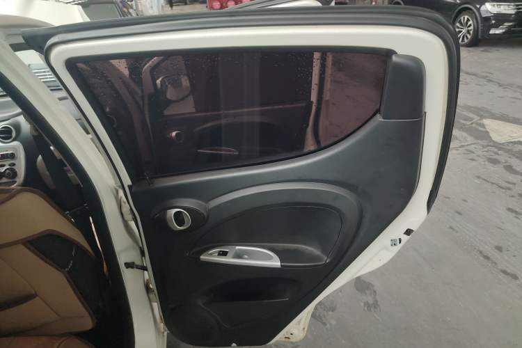 Used CHANGAN Benni mini 2012 1.0L Manual Fashion Edition China V Standard Right Rear Door Interior