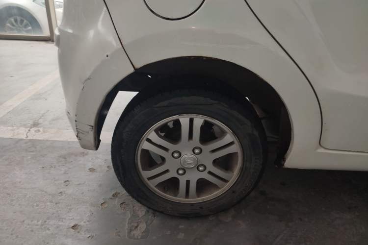 Used CHANGAN Benni mini 2012 1.0L Manual Fashion Edition China V Standard Right Rear Wheel Hub