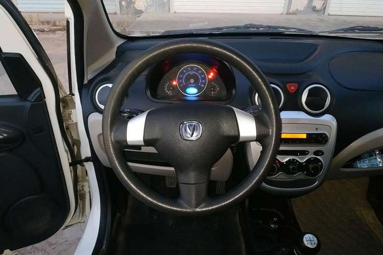 Used CHANGAN Benni mini 2012 1.0L Manual Fashion Edition China V Standard Steering Wheel