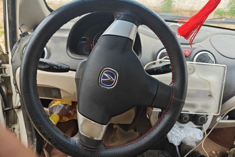 Used CHANGAN Benni mini 2012 1.0L Manual Family Edition China IV Standard Steering Wheel
