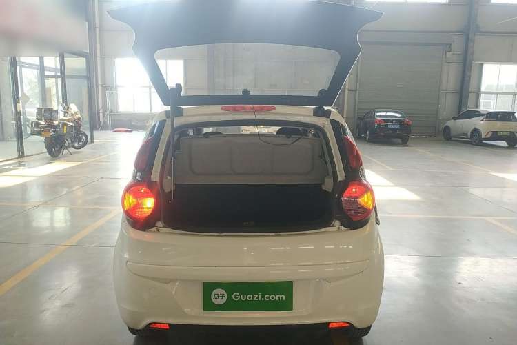 Used CHANGAN Benni mini 2012 1.0L Manual Family Edition China V Standard Trunk