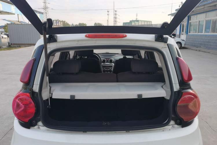 Used CHANGAN Benni mini 2012 1.0L Manual Fashion Edition China V Standard Trunk