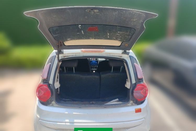 Used CHANGAN Benni mini 2012 1.0L Manual Fashion Edition China IV Standard Trunk