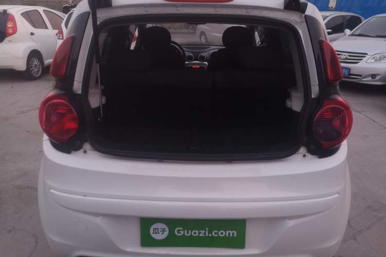 Used CHANGAN Benni mini 2012 1.0L Manual Fashion Edition China V Standard Trunk