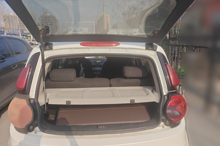Used CHANGAN Benni mini 2012 1.0L Manual Fashion Edition China IV Standard Trunk