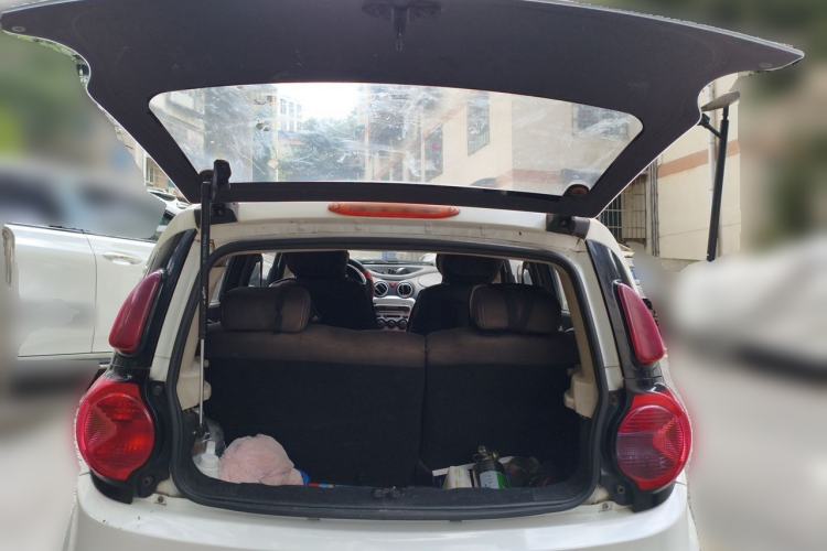 Used CHANGAN Benni mini 2012 1.0L Manual Fashion Edition China IV Standard Trunk