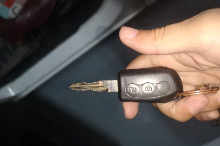 Used CHANGAN Benni mini 2012 1.0L IMT Fashion Edition China IV Standard Vehicle Key