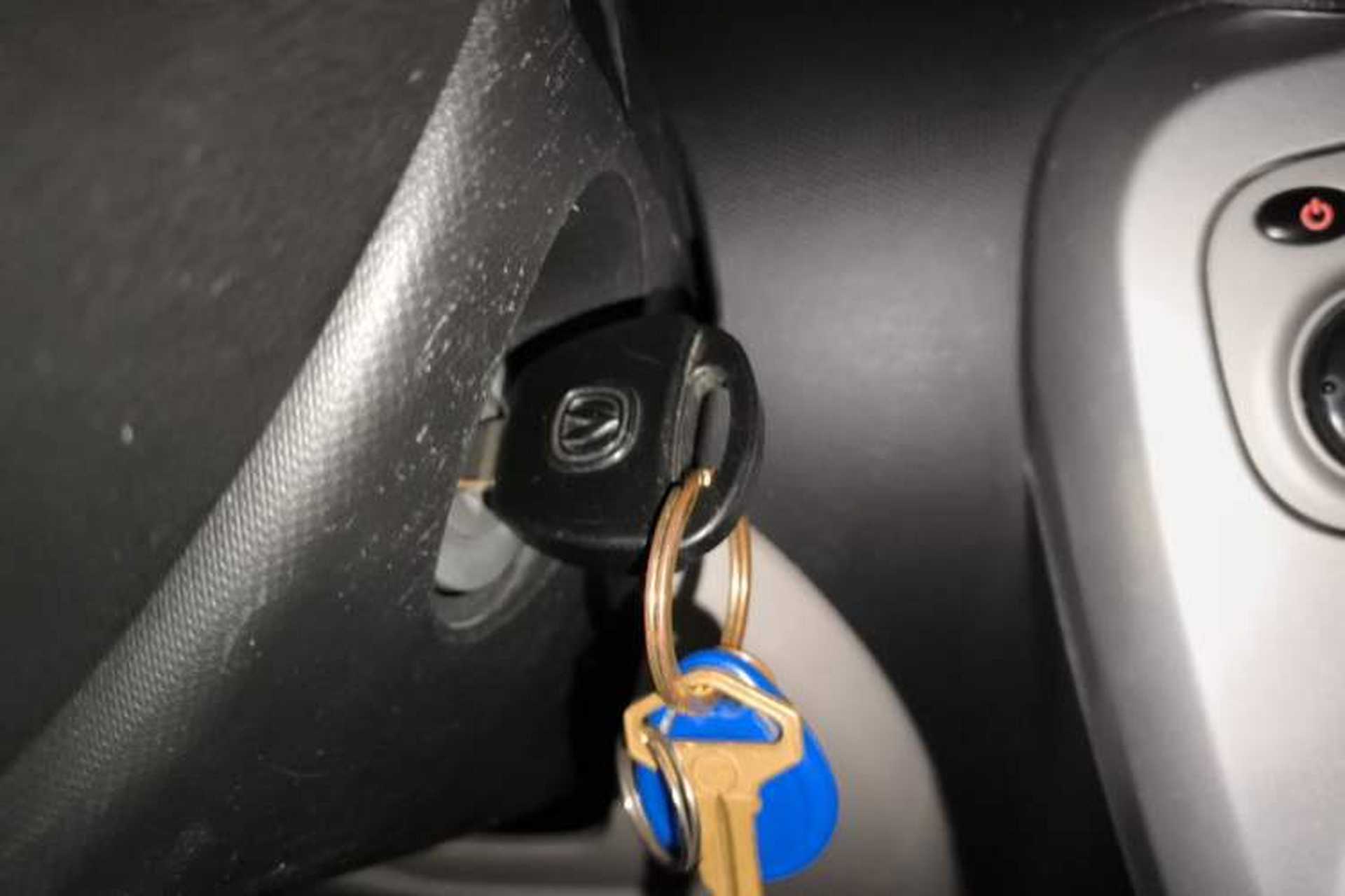 Used CHANGAN Benni mini 2012 1.0L Manual Family Edition China IV Standard Vehicle Key