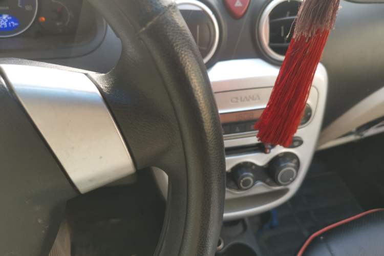 Used CHANGAN Benni mini 2012 1.0L Manual Fashion Edition China IV Standard Audio And AC Panel