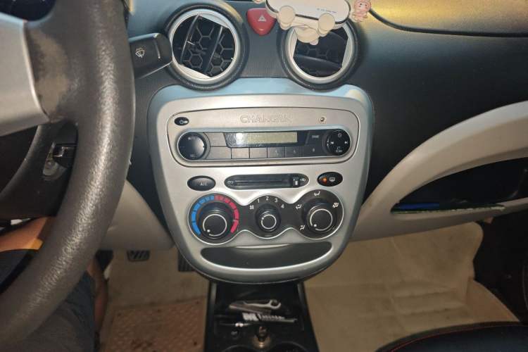 Used CHANGAN Benni mini 2012 1.0L Manual Family Edition China IV Standard Audio And AC Panel