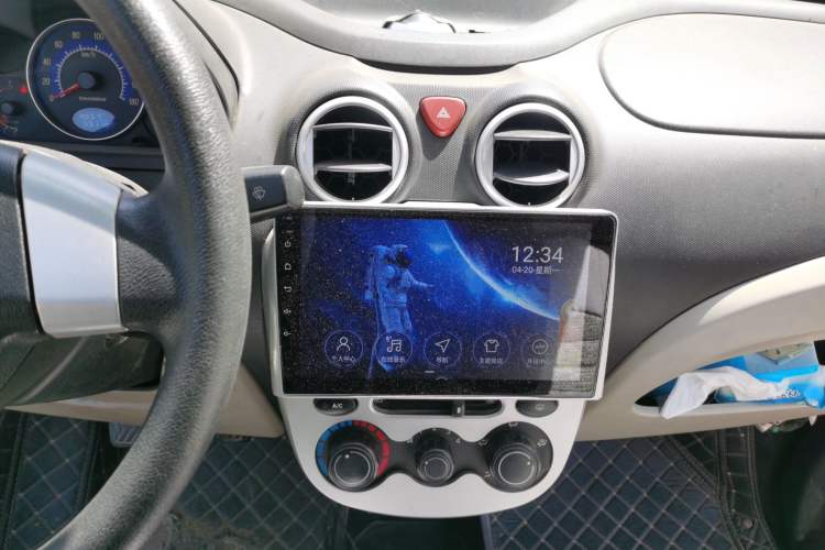 Used CHANGAN Benni mini 2012 1.0L Manual Fashion Edition China V Standard Audio And AC Panel