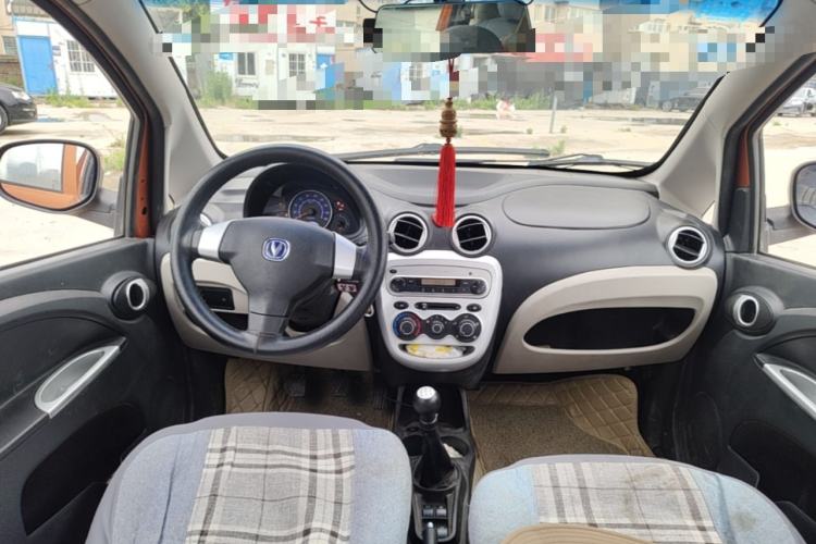 Used CHANGAN Benni mini 2012 1.0L Manual Fashion Edition China V Standard Center Console