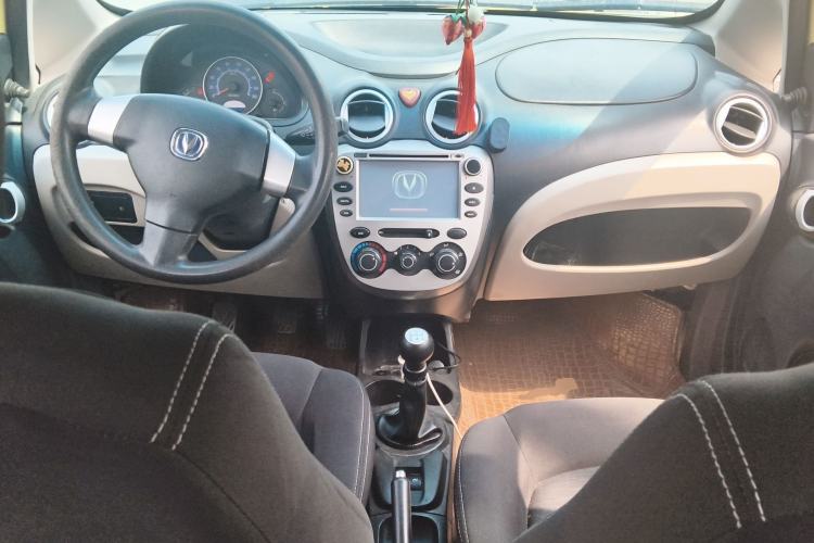 Used CHANGAN Benni mini 2012 1.0L Manual Family Edition China IV Standard Center Console