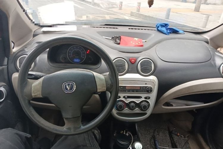 Used CHANGAN Benni mini 2012 1.0L Manual Family Edition China IV Standard Center Console