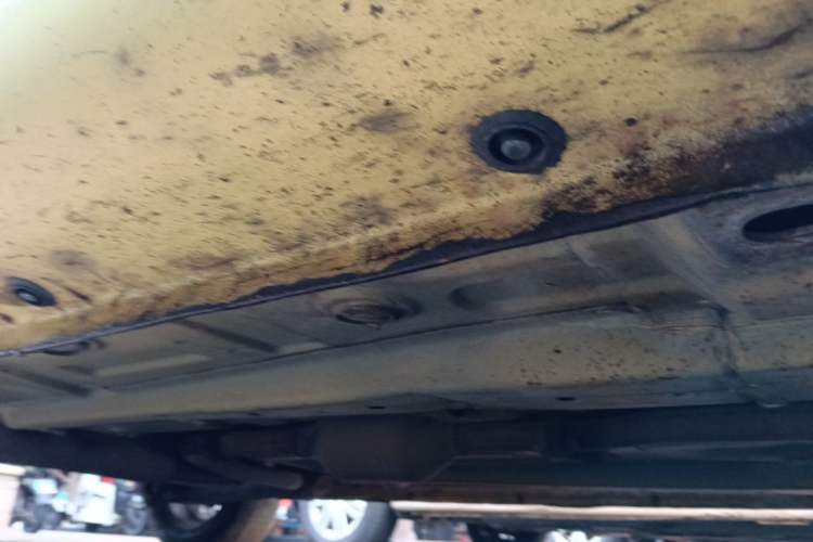 Used CHANGAN Benni mini 2012 1.0L Manual Fashion Edition China IV Standard Chassis Front Right