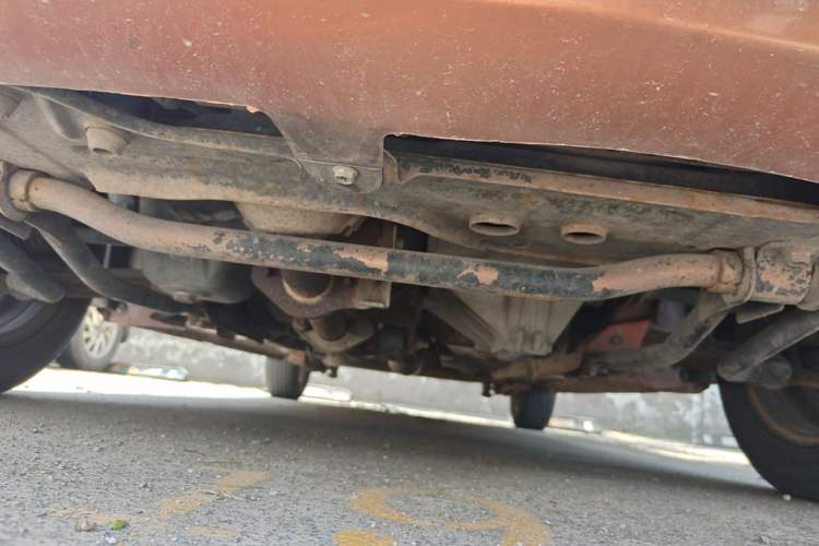 Used CHANGAN Benni mini 2012 1.0L IMT Navigation Version China IV Standard Chassis Front
