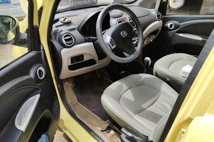 Used CHANGAN Benni mini 2012 1.0L IMT Navigation Version China IV Standard Driver Seat