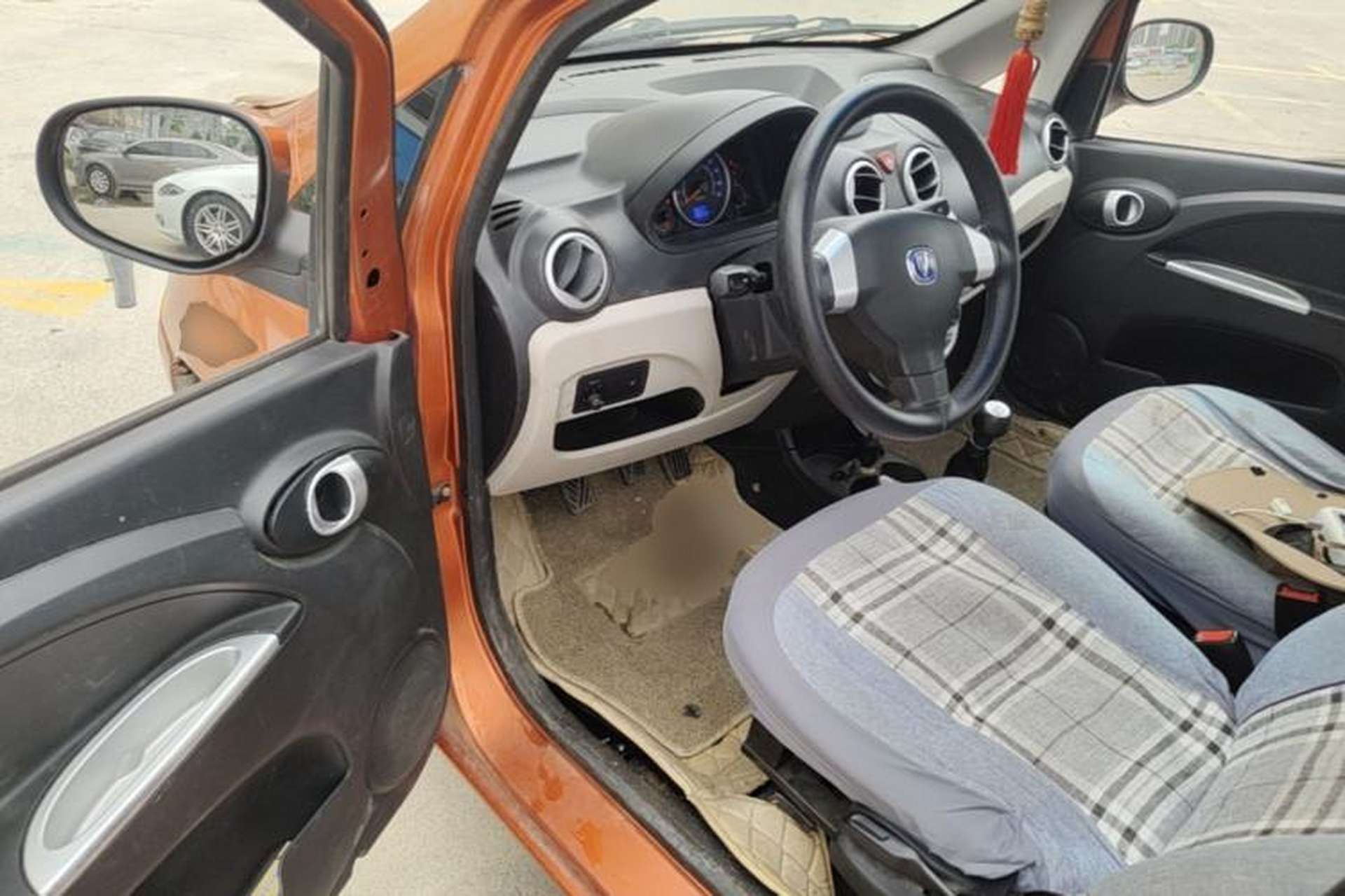 Used CHANGAN Benni mini 2012 1.0L Manual Fashion Edition China V Standard Driver Seat