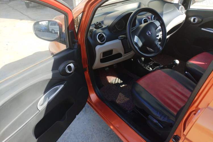 Used CHANGAN Benni mini 2012 1.0L Manual Family Edition China IV Standard Driver Seat
