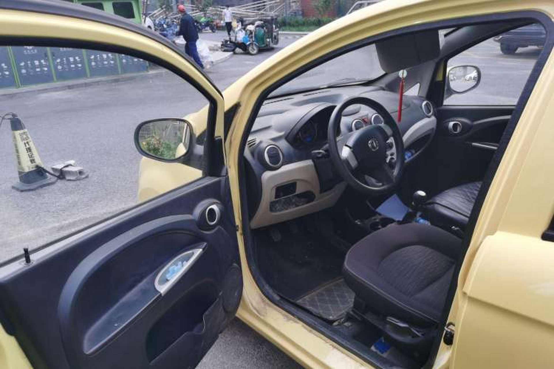 Used CHANGAN Benni mini 2012 1.0L Manual Fashion Edition China IV Standard Driver Seat