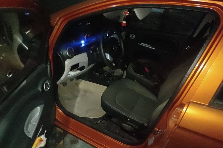 Used CHANGAN Benni mini 2012 1.0L Manual Fashion Edition China V Standard Driver Seat