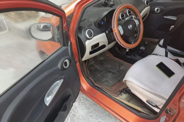 Used CHANGAN Benni mini 2012 1.0L Manual Fashion Edition China IV Standard Driver Seat
