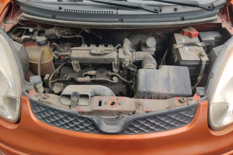 Used CHANGAN Benni mini 2012 1.0L Manual Fashion Edition China IV Standard Engine Bay