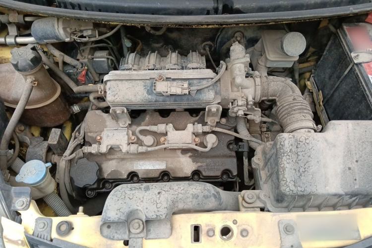 Used CHANGAN Benni mini 2012 1.0L Manual Fashion Edition China IV Standard Engine Bay
