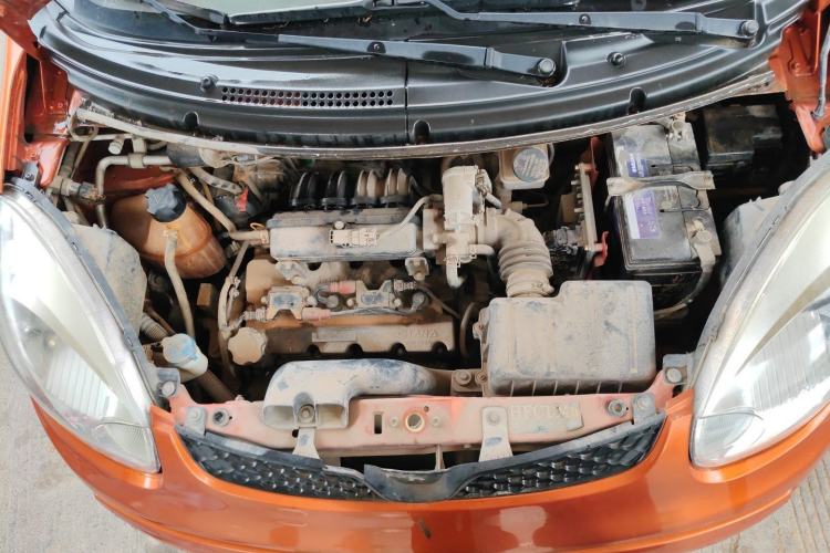 Used CHANGAN Benni mini 2012 1.0L IMT Fashion Edition China IV Standard Engine Bay