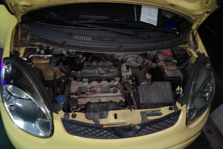 Used CHANGAN Benni mini 2012 1.0L Manual Family Edition China IV Standard Engine Bay