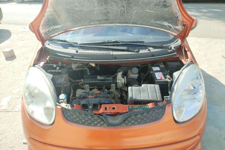 Used CHANGAN Benni mini 2012 1.0L Manual Family Edition China IV Standard Engine Bay